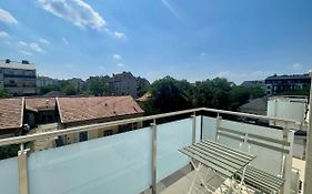 B146 Design Lux Apartments